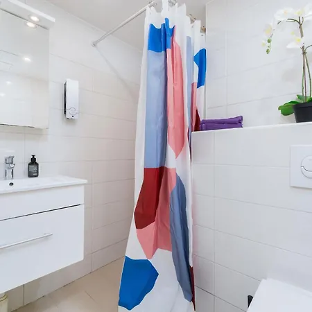 Lovely Aisa | Balcony Apartment Parnu
