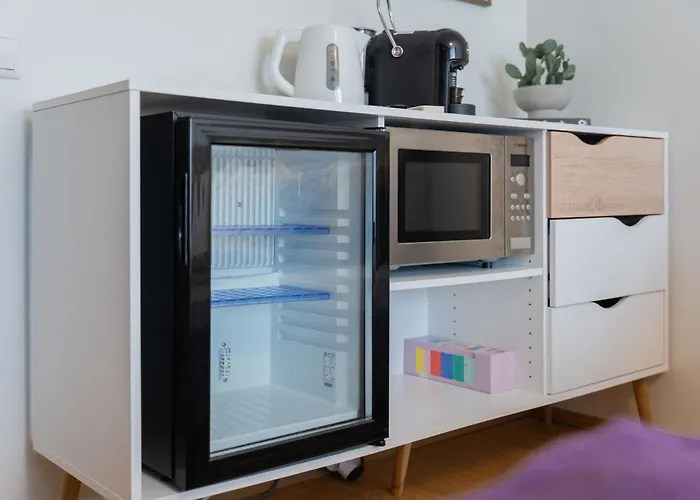 Lovely Aisa | Balcony Apartmán